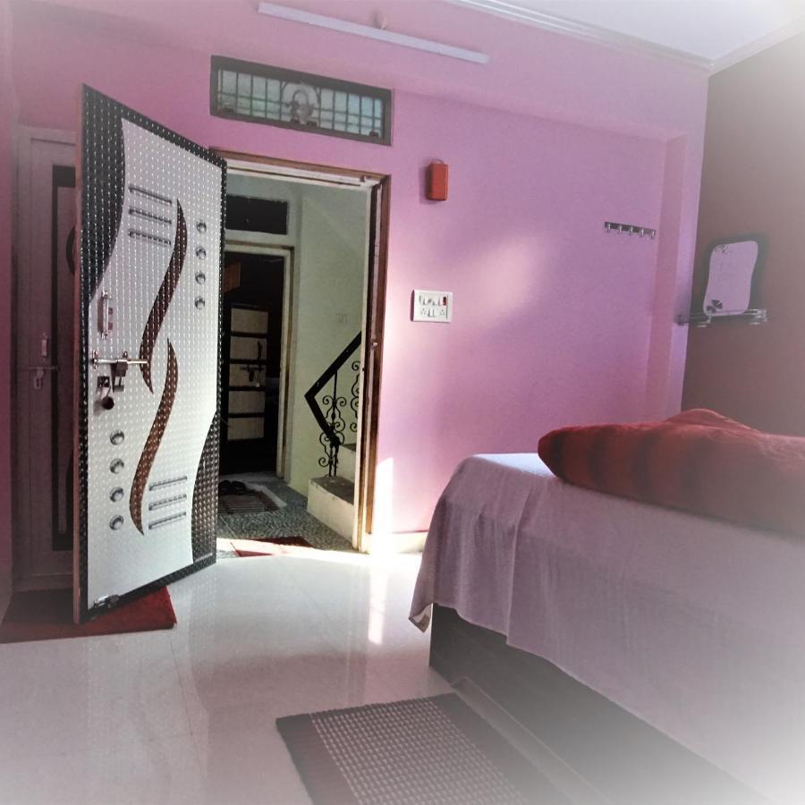 Maa Durga Inn Varanasi Esterno foto